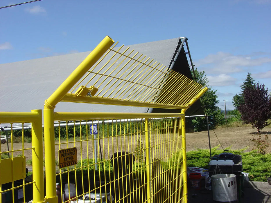Perimeter Patrol extension panel designed to prevent climbing over temporary fencing.