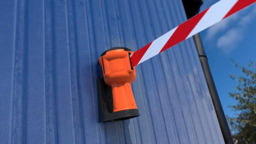 Skipper 9 m (30 ft) Wall-Mounted Retractable Barrier Kit – Skipper, Wall Support Bracket & Receiver Clip (KIT13) - image 1